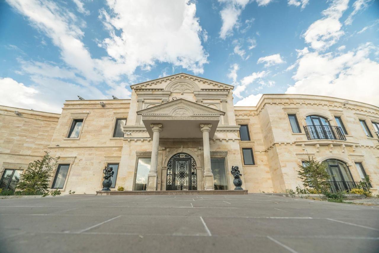 Bed and Breakfast Sobek Stone House Cappadocia Nevşehir Esterno foto