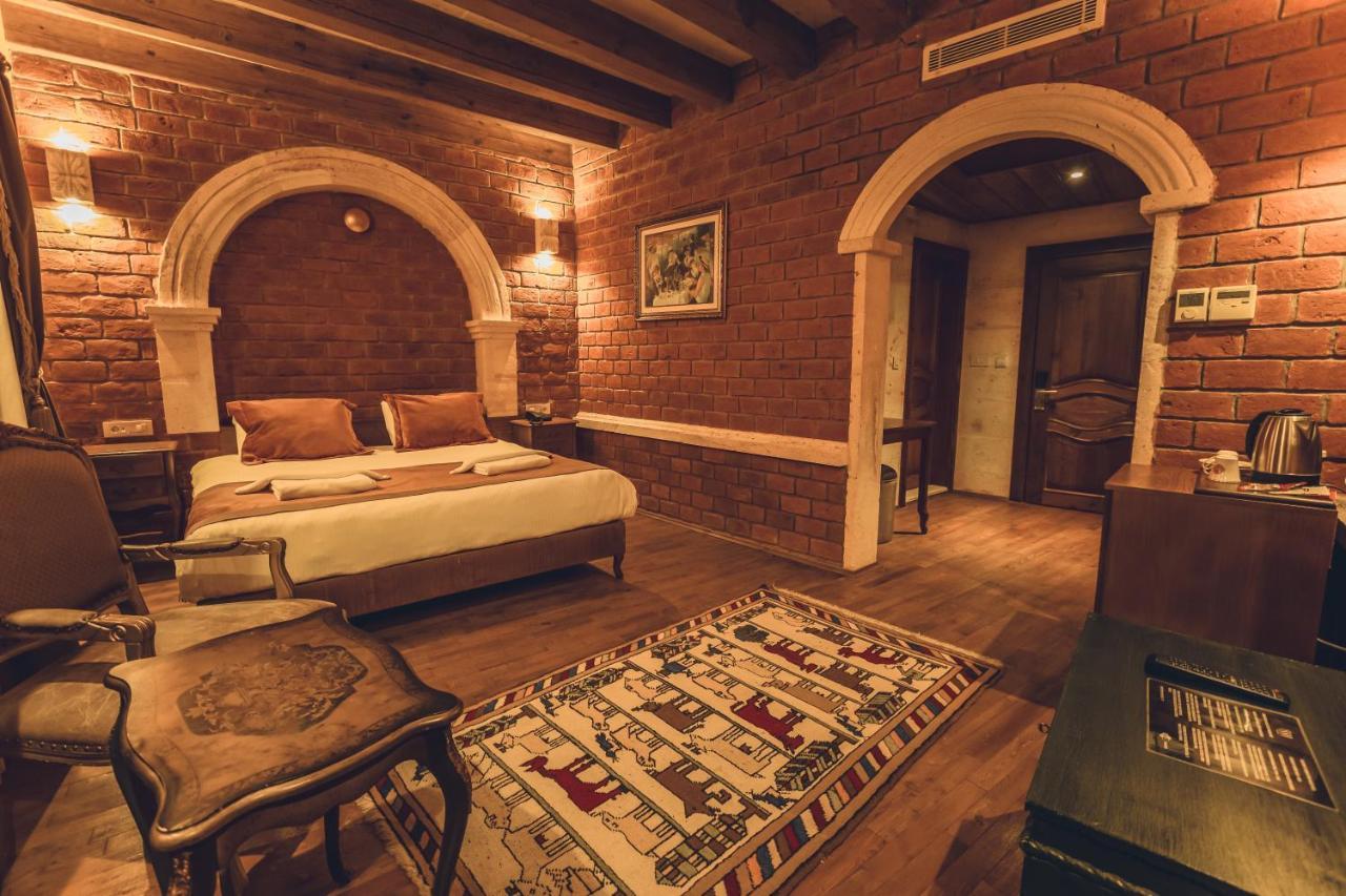 Bed and Breakfast Sobek Stone House Cappadocia Nevşehir Esterno foto