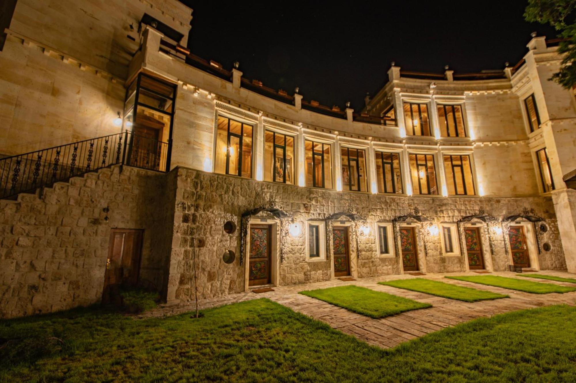 Bed and Breakfast Sobek Stone House Cappadocia Nevşehir Esterno foto
